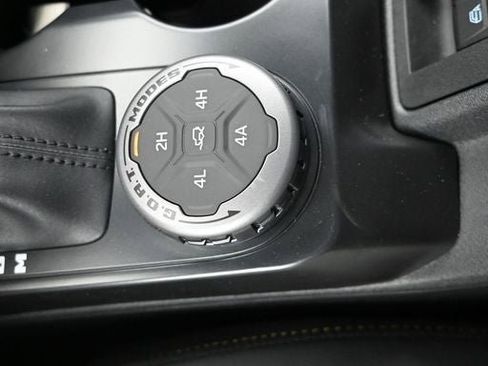 New 2025 Ford Bronco Badlands image 23