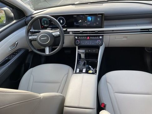 New 2025 Hyundai Tucson SEL image 7