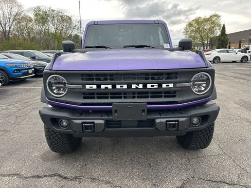 Used 2024 Ford Bronco Black Diamond w/ Sasquatch Package AWD/4WD image 2