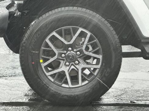 New 2026 Jeep Wrangler Sahara image 31