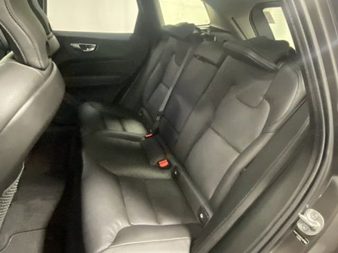Certified 2025 Volvo XC60 B5 Plus image 14