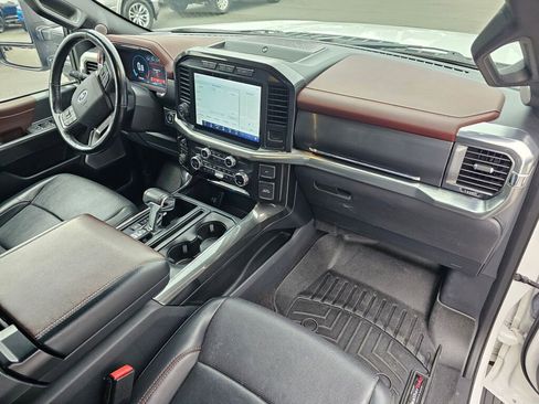 Used 2021 Ford F150 Lariat w/ Equipment Group 502A High AWD/4WD image 11