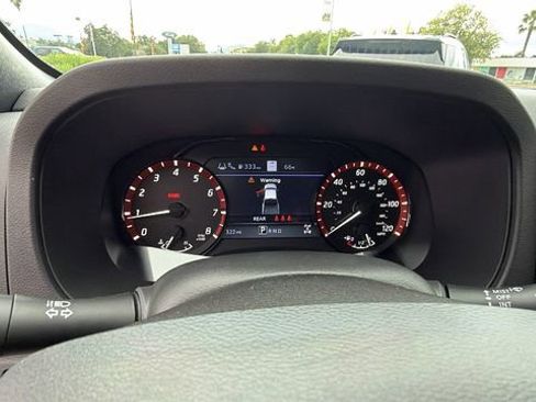 Used 2025 Nissan Frontier PRO-4X w/ Pro Premium Package AWD/4WD image 31