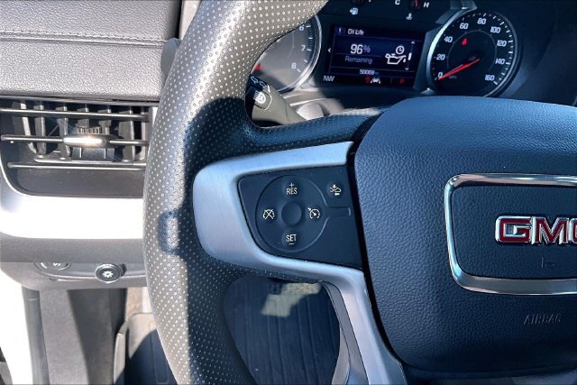 Used 2023 GMC Terrain SLE FWD image 15