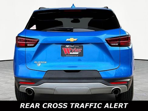 Used 2024 Chevrolet Blazer LT w/ Convenience Package image 5