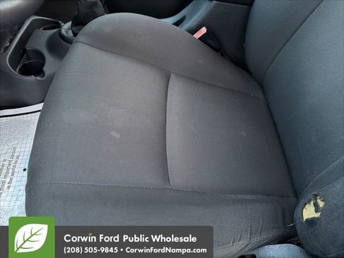 Used 2005 Dodge Neon SXT image 23