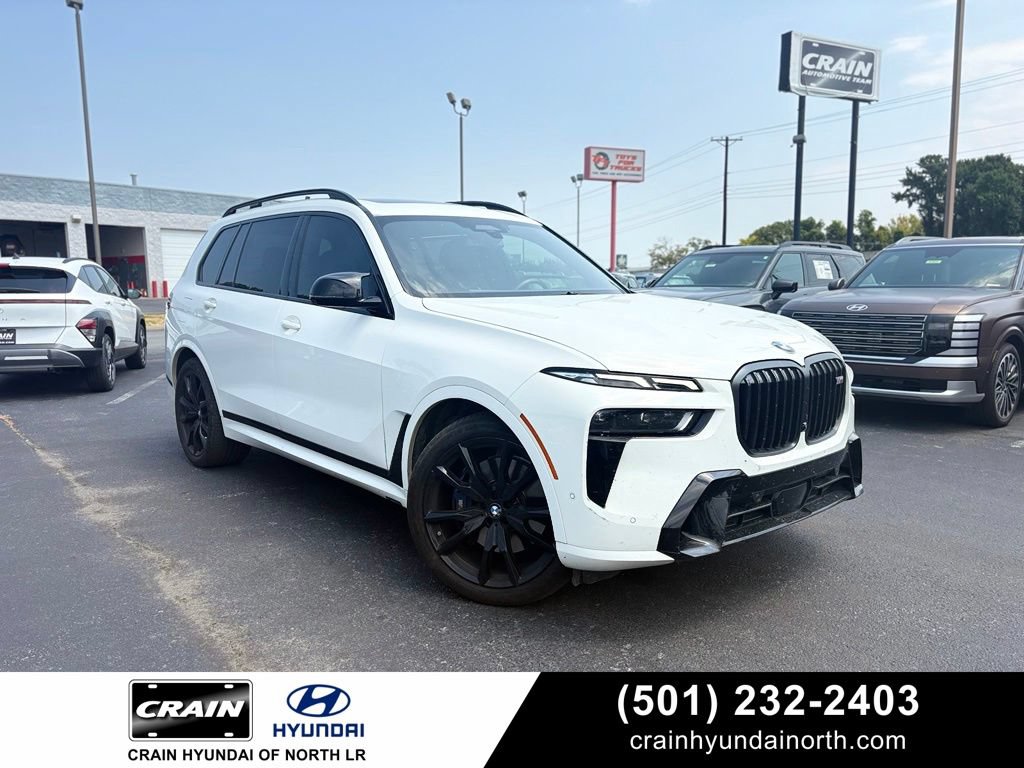 Used 2024 BMW X7 M60i AWD/4WD image 1
