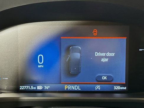 Used 2025 Ford Escape ST-Line image 10