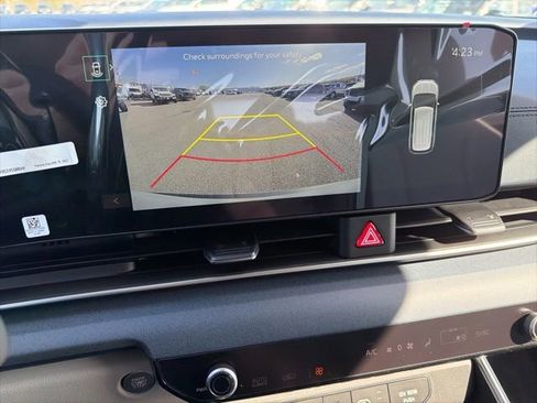 New 2026 Kia Carnival EX FWD image 19