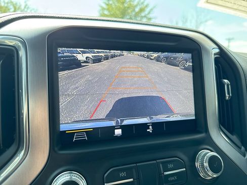 Used 2019 GMC Sierra 1500 SLT w/ SLT Premium Plus Package AWD/4WD image 20