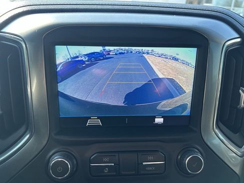 Used 2021 Chevrolet Silverado 1500 LT Trail Boss image 23