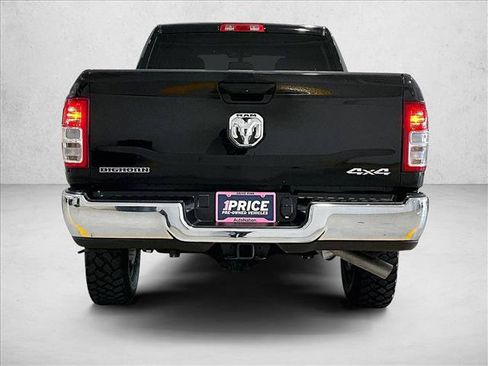 Used 2024 RAM 2500 Big Horn w/ Bed Utility Group AWD/4WD image 4