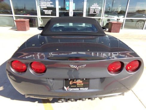 Used 2012 Chevrolet Corvette Convertible image 30