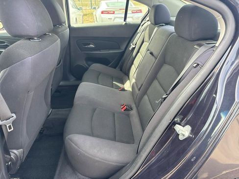 Used 2014 Chevrolet Cruze LT w/ RS Package image 11