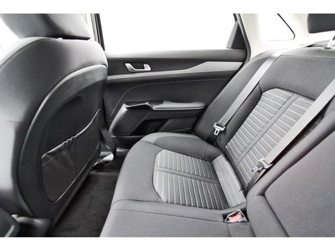 New 2026 Kia K5 LXS FWD image 11