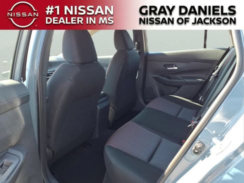 New 2026 Nissan Sentra SR w/ Floor Mat Package FWD image 27