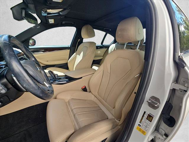 Used 2017 BMW 540i RWD image 14