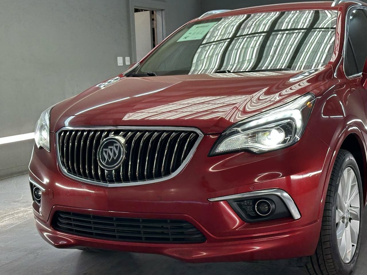 Used 2017 Buick Envision Premium w/ Driver Confidence Package AWD/4WD image 4