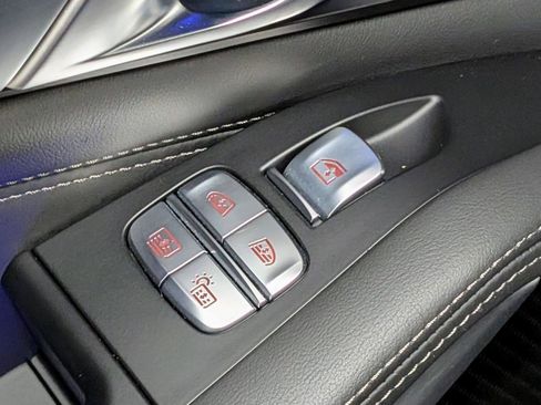 Used 2023 BMW X7 M60i w/ M Sport Professional Package image 19