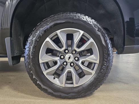 Used 2022 Chevrolet Silverado 1500 RST AWD/4WD image 38