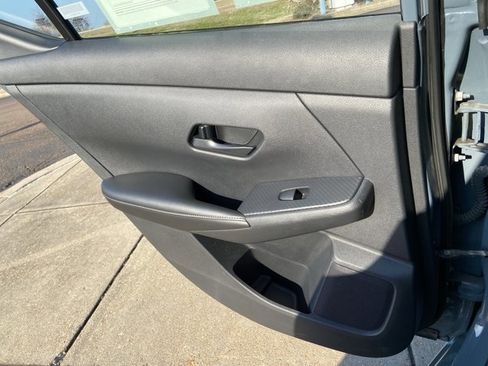 Used 2024 Nissan Sentra SV image 49