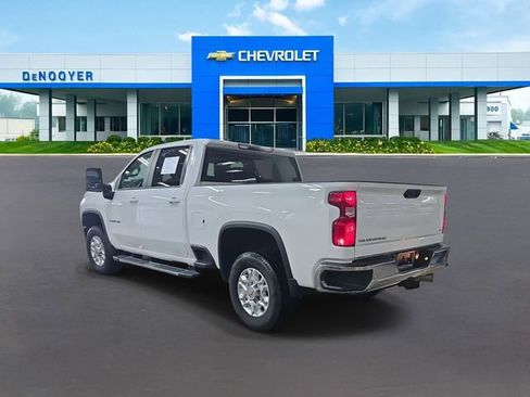 Used 2022 Chevrolet Silverado 2500 LT w/ Convenience Package image 10