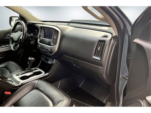 Used 2020 Chevrolet Colorado ZR2 image 25