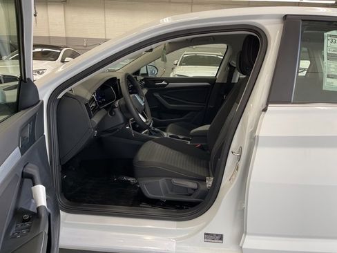 New 2025 Volkswagen Jetta S image 9