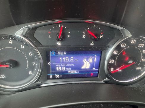 Used 2022 GMC Terrain SLE image 21