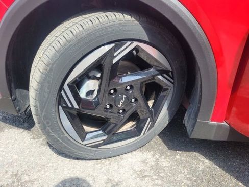Certified 2025 Kia K4 EX FWD image 29