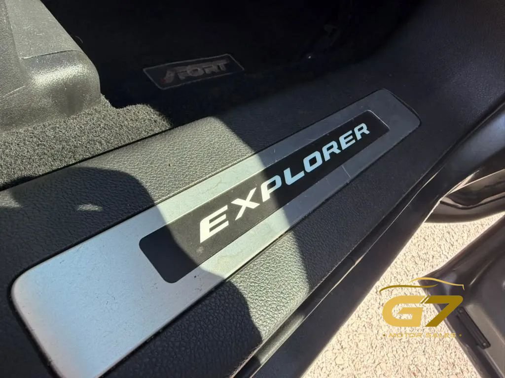 Used 2016 Ford Explorer Sport w/ Equipment Group 401A AWD/4WD image 11