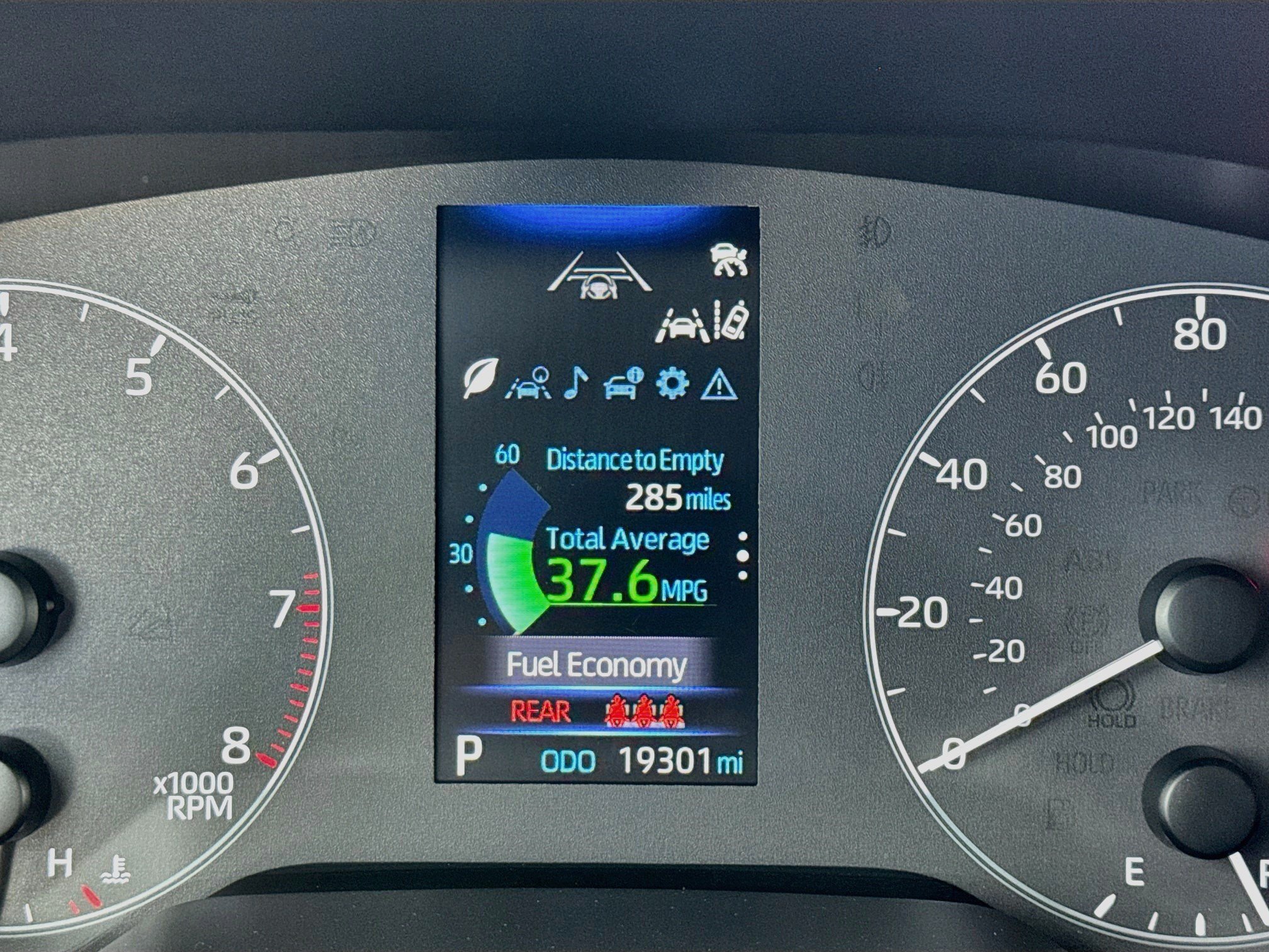Used 2025 Toyota Corolla LE w/ LE Premium Package FWD image 8