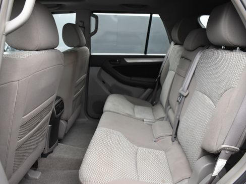 Used 2007 Toyota 4Runner SR5 image 15