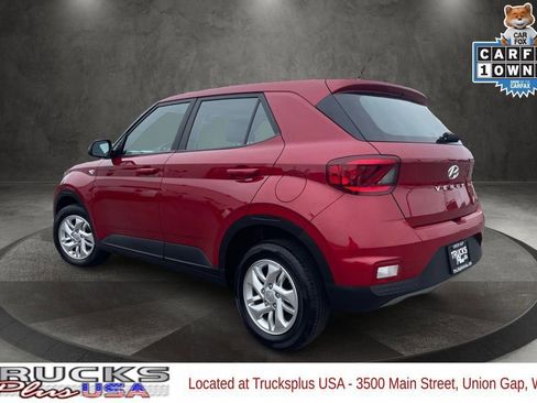 Used 2023 Hyundai Venue SE image 5