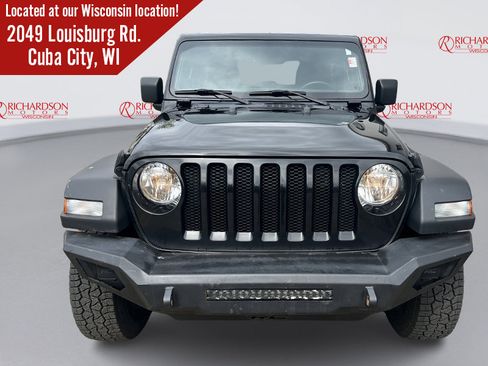 Used 2022 Jeep Wrangler Sport AWD/4WD image 2