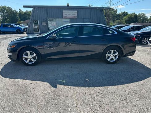 Used 2023 Chevrolet Malibu LS FWD image 9