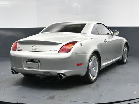 Used 2003 Lexus SC 430 Convertible image 10