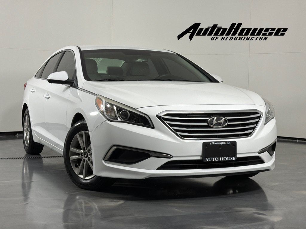 Used 2017 Hyundai Sonata SE FWD image 1