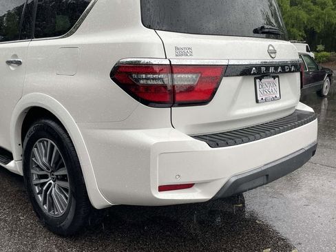 Used 2023 Nissan Armada SL RWD image 12