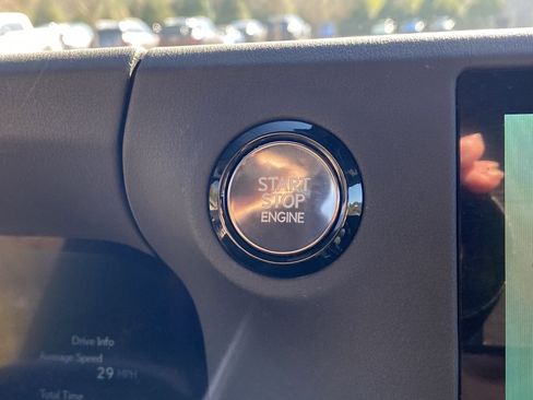 Used 2024 Lexus GX 550 image 31