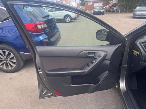 Used 2012 Kia Forte EX w/ Fuel Economy Pkg image 10