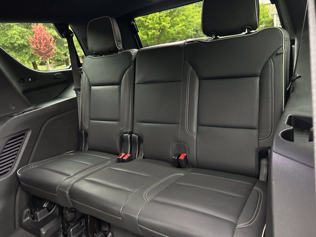 Used 2023 GMC Yukon SLT RWD image 44