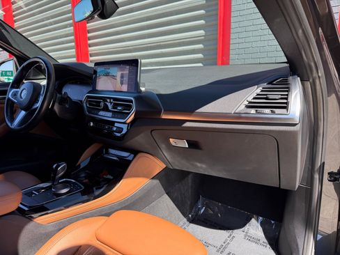 Used 2022 BMW X4 xDrive30i w/ M Sport Package 2 image 13