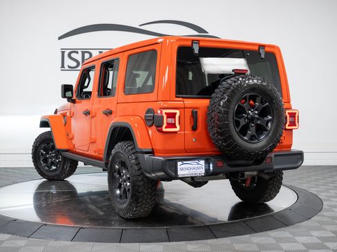 Used 2019 Jeep Wrangler Unlimited Sahara w/ Quick Order Package 24M Moab AWD/4WD image 30