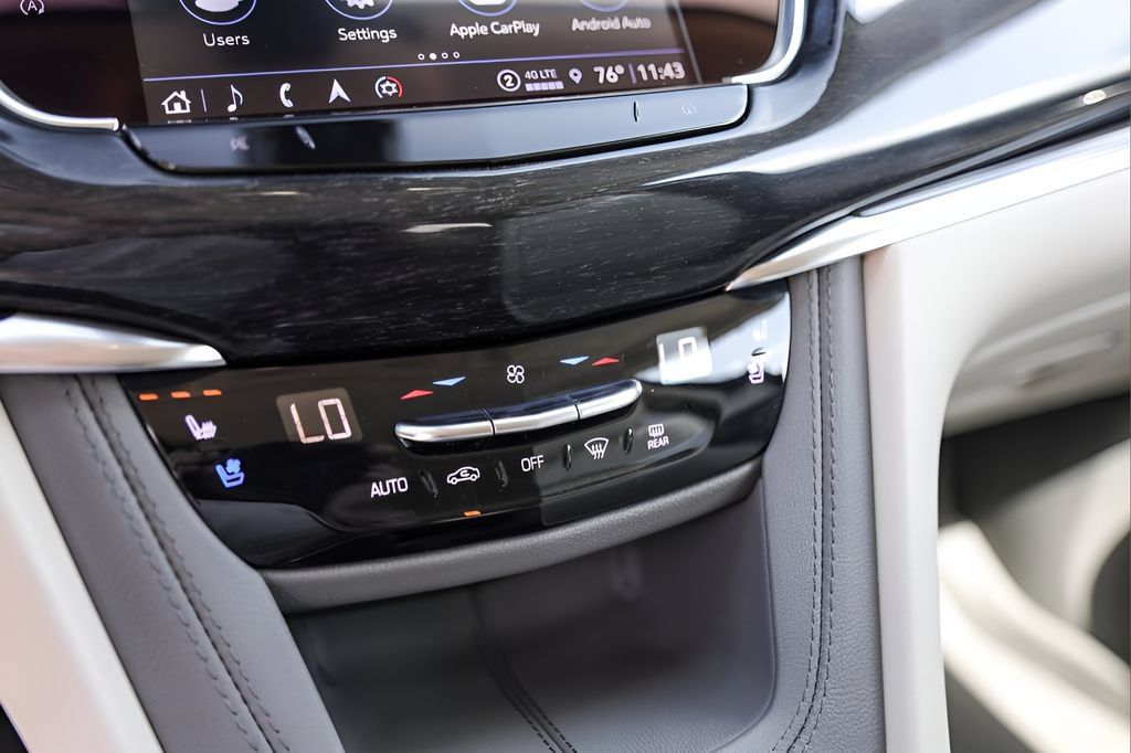 Used 2023 Cadillac XT6 Premium Luxury FWD image 19