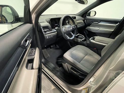 Used 2026 GMC Terrain Elevation image 18