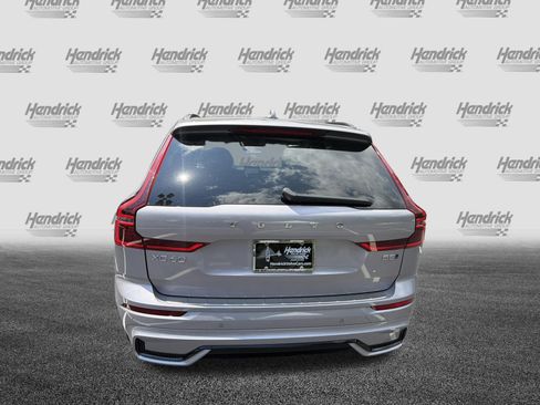 Certified 2026 Volvo XC60 B5 Plus AWD/4WD image 9