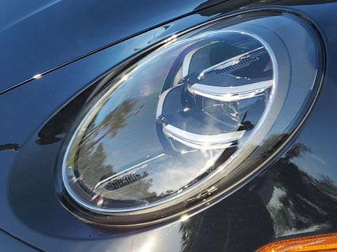 New 2026 Porsche 911 Carrera 4S image 15