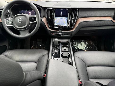 Certified 2023 Volvo XC60 B5 Plus w/ Climate Package image 12