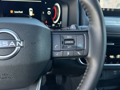 Certified 2025 Nissan Rogue SL w/ Tech Package image 11